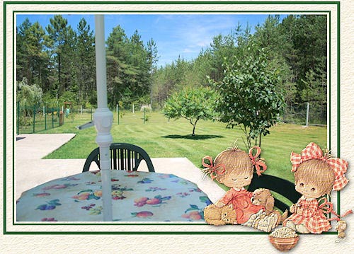 Une vue sur le jardin